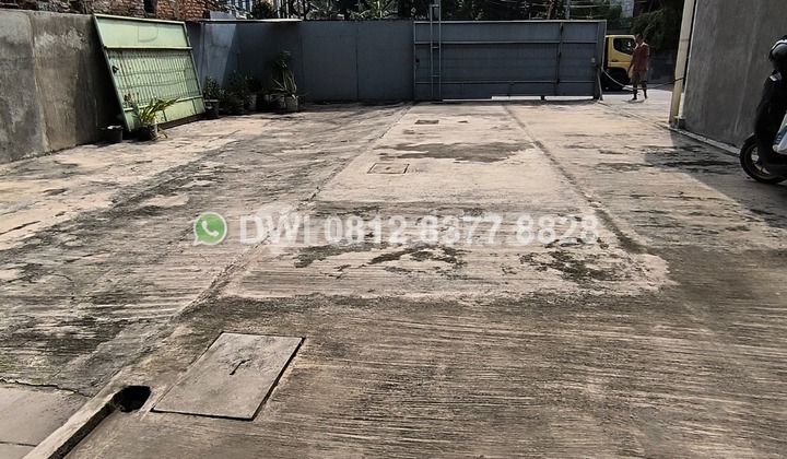 Ruko 4 lantai siap huni di Kapuk Raya 2