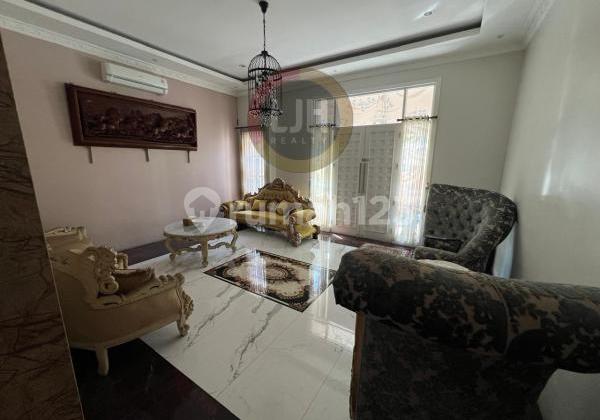 Rumah mewah di jalan Muradi 1