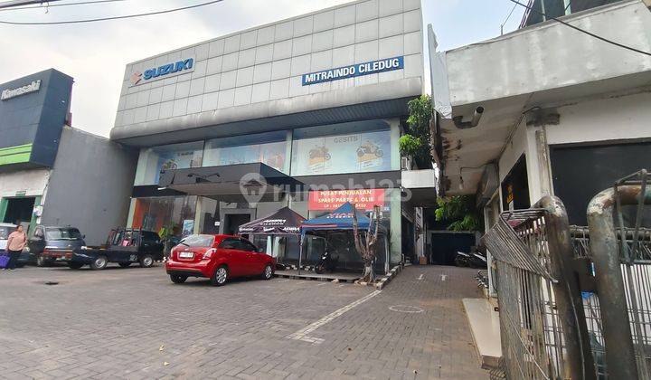 Gedung Showroom dan Bengkel Motor di Jalan KH Hasyim Ashari 1190 m 1