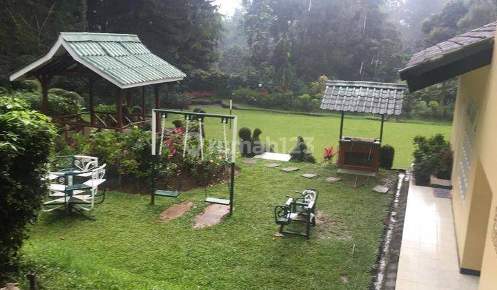 Villa di Cisarua ada kolam renang, 10 Menit ke Taman Safari  1