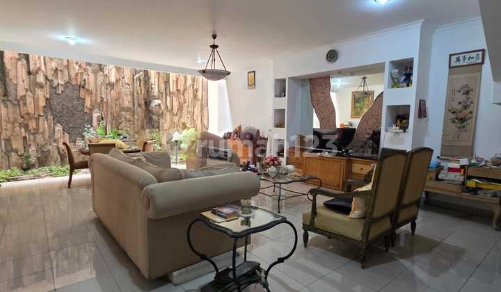 Ready-to-Occupy Home in Janur Indah, Kelapa Gading
