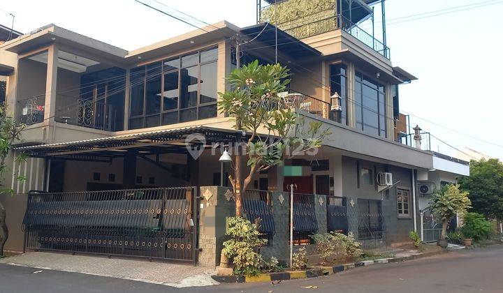 Rumah hoek 2 lantai bagus siap huni Duta Harapan, Bekasi 1