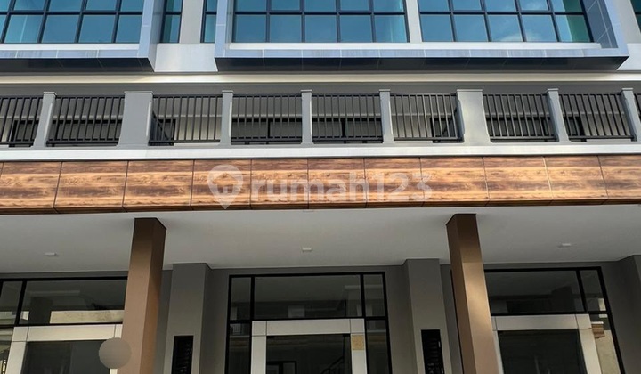 Ruko Crystal Summarecon Bekasi for Rent