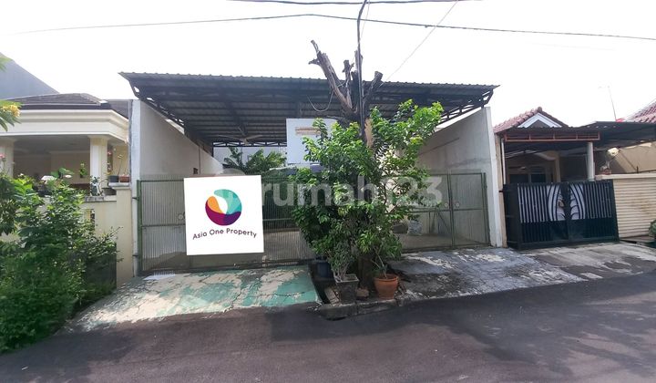 Land For Sale In Duta Harapan With Surrounding Walls And Plur