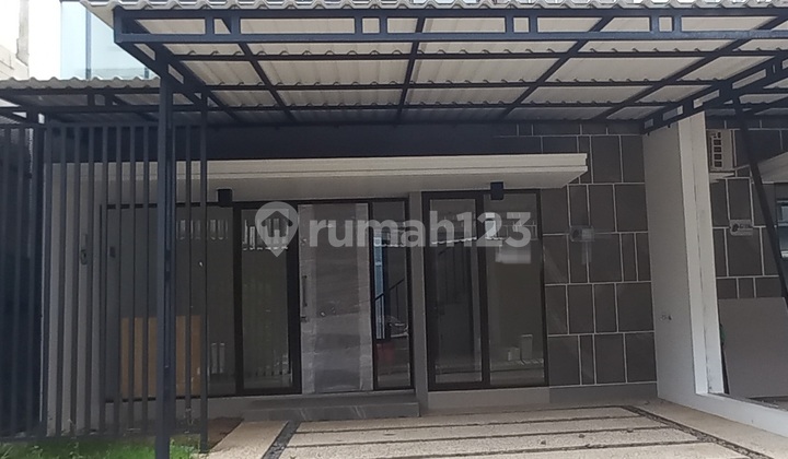 Disewakan Rumah 2 Lantai Siap Huni di Golden City Dekat Summarecon
