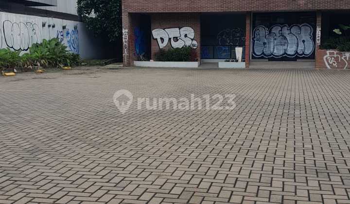 Disewakan Bangunan Strategis Pinggir Jalan Raya Tambun Selatan