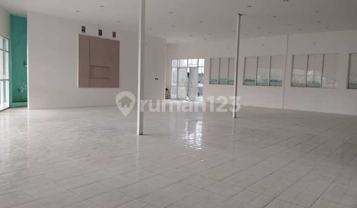 For Rent: 1-Story Shop House Hook Near Bekasi Station 2