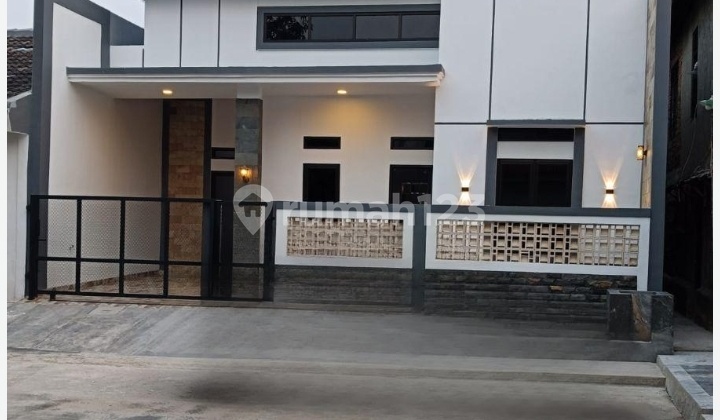 Rumah Minimalis Modern Tytyan Indah Dekat Summarecon Rumah Minimalis Modern Tytyan Indah Dekat Summarecon