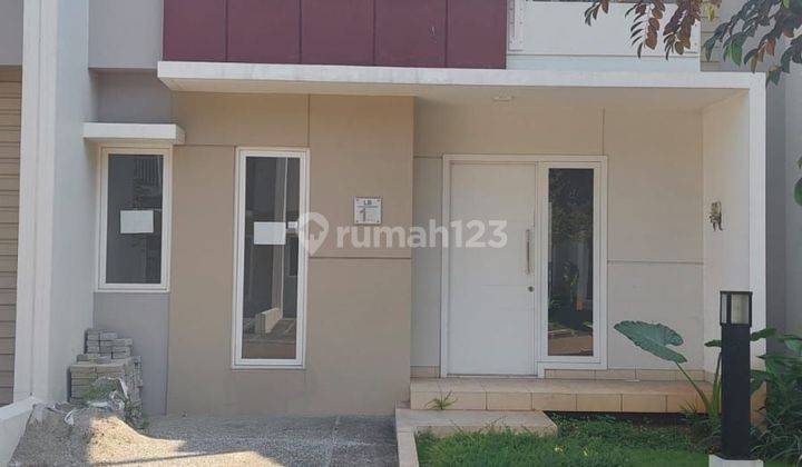 Rumah 2 Lantai Summarecon Karawang Cluster Advani, Karawang Timur 1