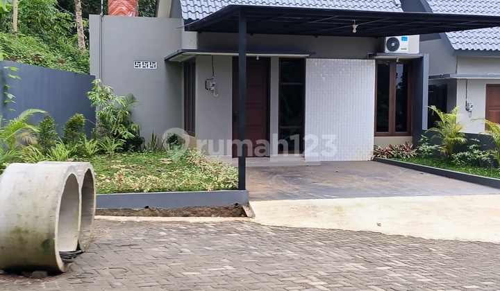 Jual Rumah Siap Huni Dekat Kampus Unnes Gunungpati Rumah 1