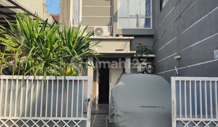 Rumah 2 Lantai Bagus Murah di Kavling Bni Ratna Jatibening Bekasi Barat 