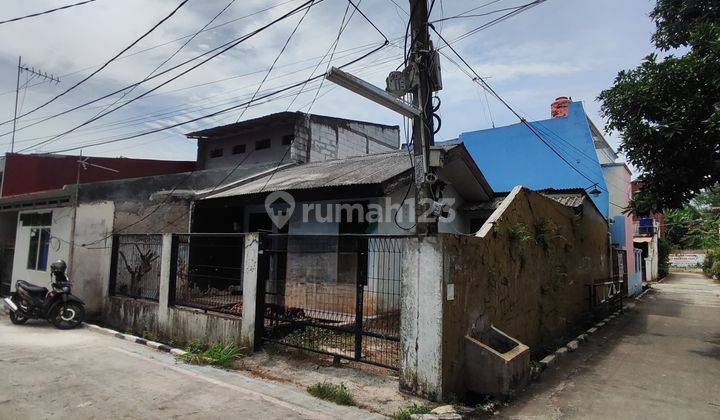 Rumah Clasik Murah Tanah Luas di Komplek Mandosi Permai Jatiluhur Jati Asih 1