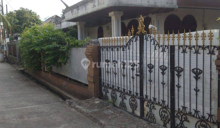 Rumah Clasik Murah Tanah Luas di Raya Hankam Jatirahayu Pondokgede 1