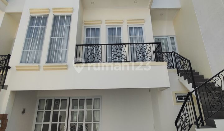 Affordable Modern Millennial 3-Story New House in Kayu Putih, Rawamangun, East Jakarta Affordable Modern Millennial 3-Story New House in Kayu Putih, Rawamangun, East Jakarta