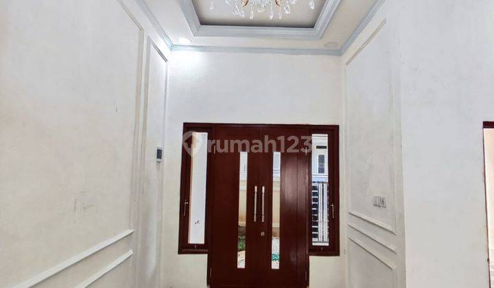 foto lainnya rumah 2 lantai cantik murah