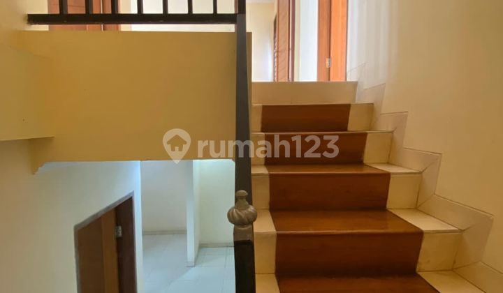 Rumah Bagus 2Lantai Strategis di Kalimalang Duren Sawit Jakarta Timur 2