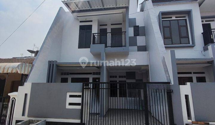 Rumah Baru American Style Murah di Mekarsari Bekasi Timur Dkt Krl 1