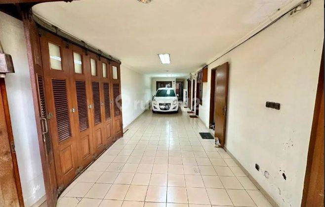 Rumah Mewah Clasik Semi Furnish di Komplek Pati Pancoran Jakarta Sel 2