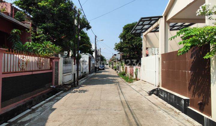 Rumah Clasik Luas Murah di Komp Antilope Jatiwaringin Pondokgede 2