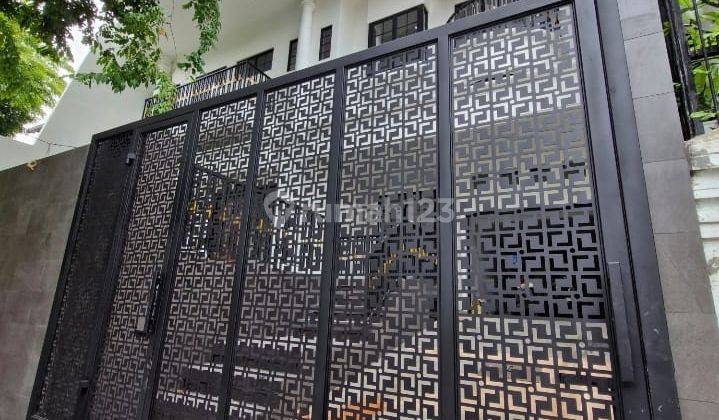 Rumah Baru Mewah 3 Lantai di Tomang Grogol Petamburan Jakarta Barat 2