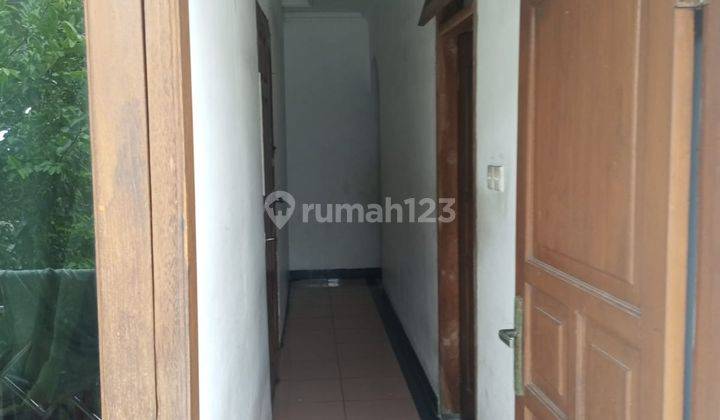 Rumah Clasik Murah 2Lantai Luas di Kedoya Kebon Jeruk Jakarta Bar 2