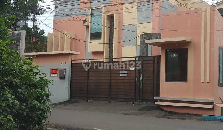 Kost 2 Lantai 29 Kamar Investasi Untung di Kemanggisan Slipi Jakbar 1