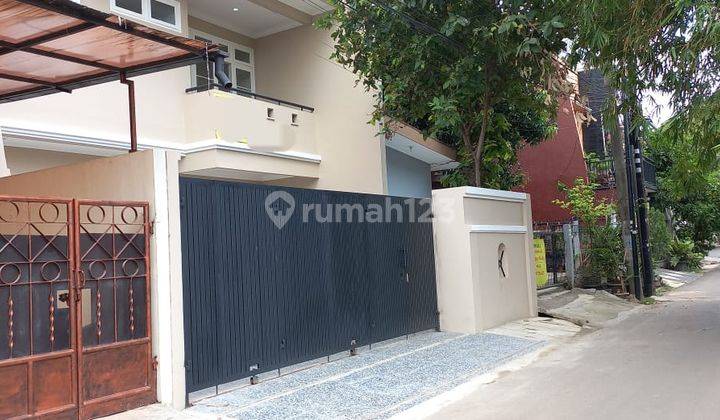 Rumah Baru 2 Lantai Modern Murah di Kav Duren Sawit Jakarta Timur 2