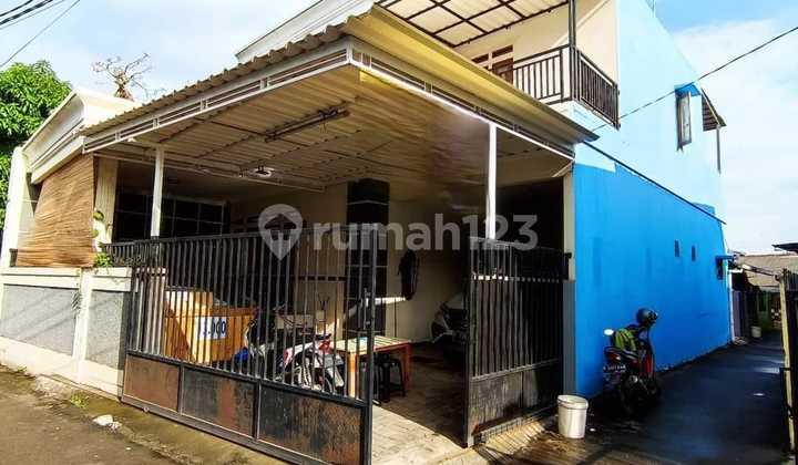 Rumah 2 Lantai Bagus Bonus Kontrakan di Pulogebang Cakung Jakarta Timur