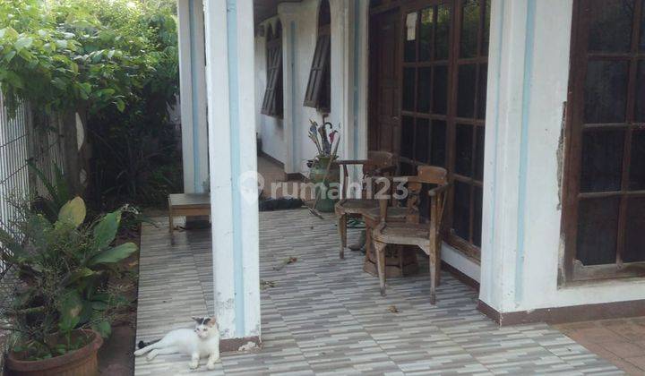Rumah Clasik Murah Tanah Luas di Raya Hankam Jatirahayu Pondokgede 2
