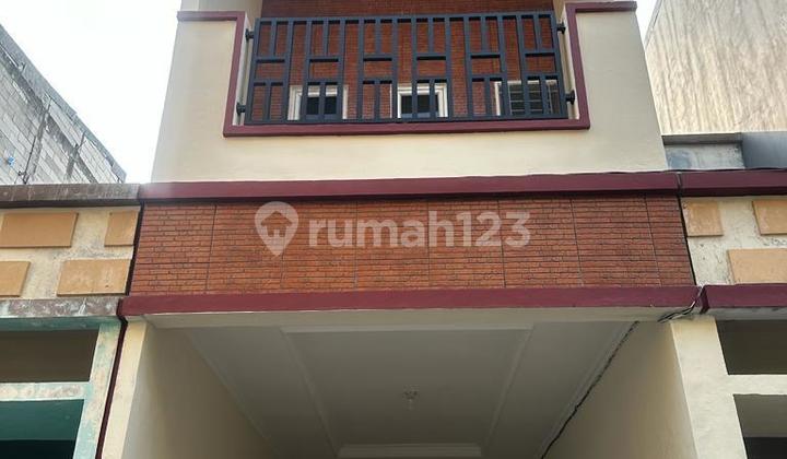 Rumah 2Lantai Baru Murah Strategis di Cluster Pulomas Jakarta Tim Rumah 2Lantai Baru Murah Strategis di Cluster Pulomas Jakarta Tim
