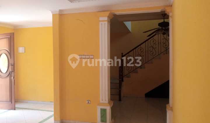 Rumah 2 Lantai Bagus Murah di Billymoon Pondok kelapa Jakarta Tim 2