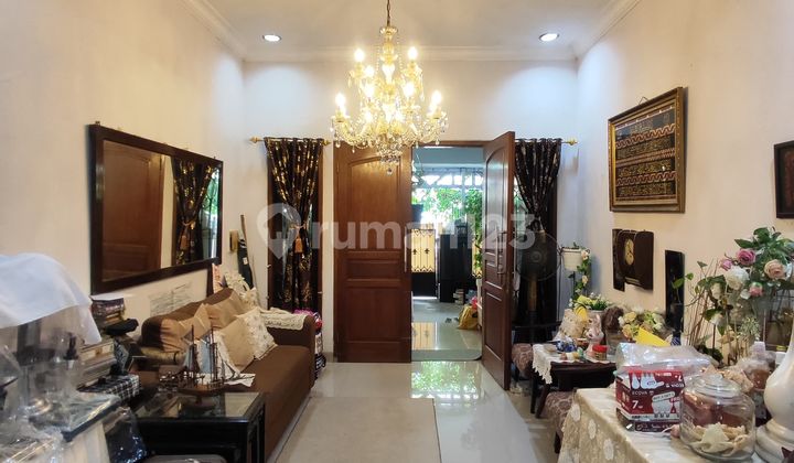Rumah 2 Lantai Hoek Cocok Untuk Kost di Pondok Bambu Duren Sawit Jakarta Tim 2