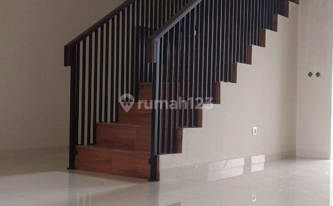 Rumah 2 Lantai Baru American Modern Murah di Jatiwaringin Pondokgede 2