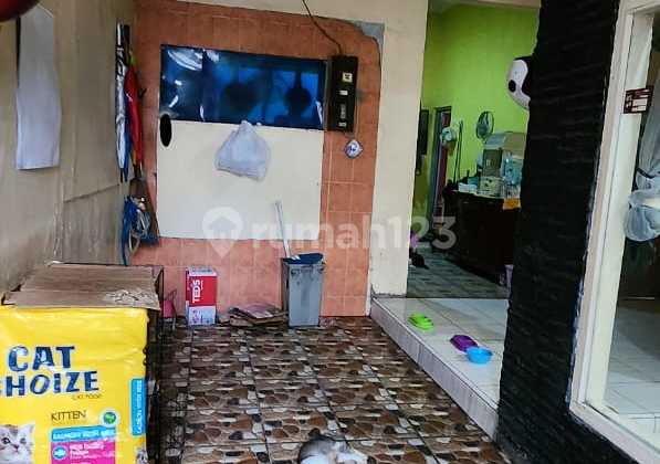Rumah 1,5 Lantai Bagus Murah Cocok untuk Kost di Pisangan Lama 3 Jakarta Timur Rumah 1,5 Lantai Bagus Murah Cocok untuk Kost di Pisangan Lama 3 Jakarta Timur