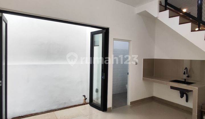 Rumah Baru 2 Lantai DP 0 Booking 2 Juta Siap Huni di Ciracas Jakarta Timur 