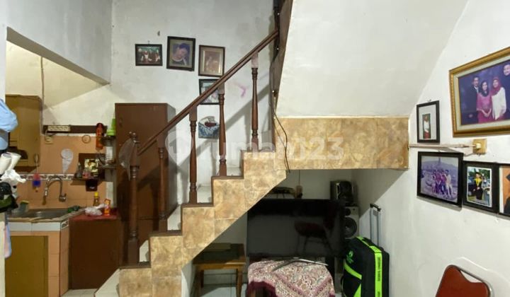 2-Storey House Ready to Move In, Affordable, Strategic Location in Bangka Kemang, South Jakarta 2