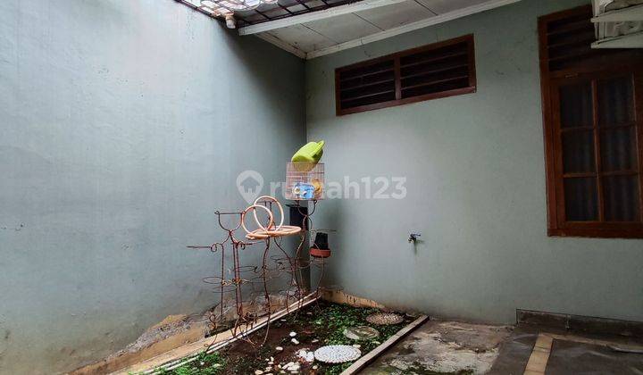 Rumah Bagus Murah Tanah Luas di Jatiwaringin Pondok Gede, Semi Furnish 2