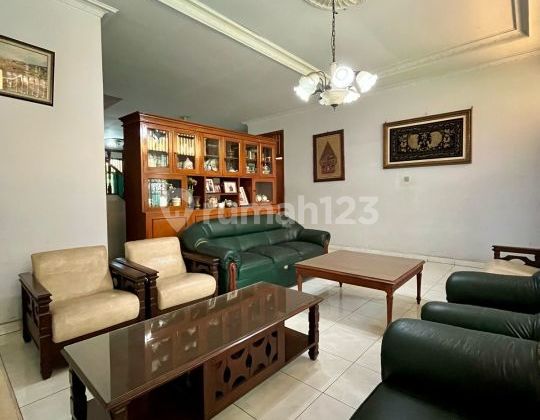 Rumah 2Lantai Clasik Luas di Karet Kuningan Setiabudi Jakarta Sel 2