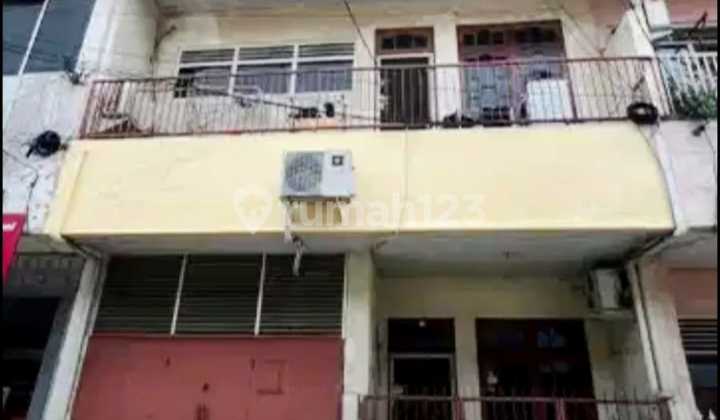 Rumah 2 Lantai Bagus Siap huni di Hayam Wuruk Taman Sari Jakarta Barat