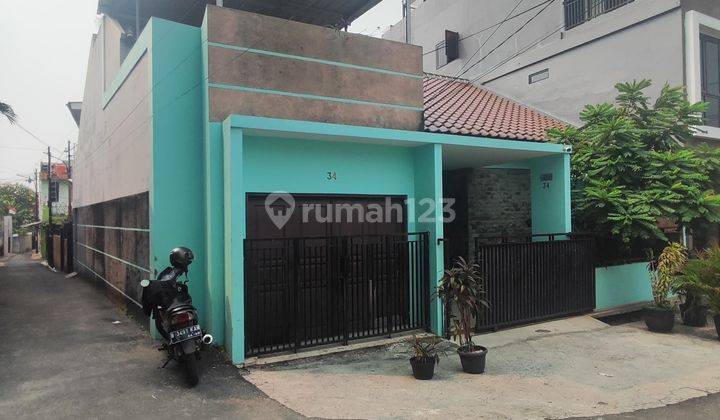 Rumah 2 Lantai Cantik Murah di Kemandoran Kebayoran Lama Jakarta Sel 1