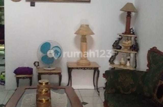 Classic 2-Story House Spacious and Affordable in Pondok Bambu Complex, East Jakarta 2