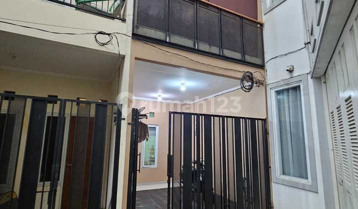 Rumah 2 Lantai Furnished Murah di Cluster Percetakan Negara Cempaka Putih