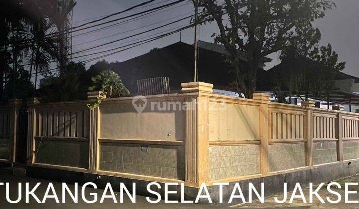 Rumah Clasik Mewah Semi Furnish Di Petukangan Selatan Jakarta Sel 1