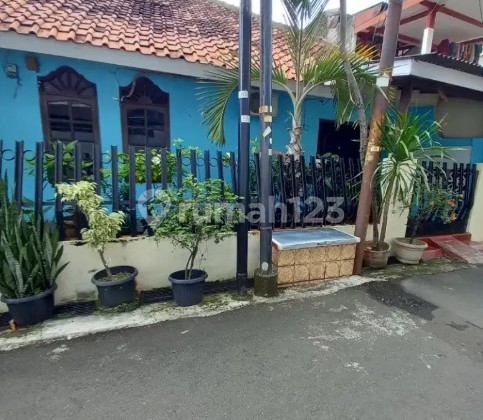 Rumah Clasik Murah Luas Asri di Komplek Bri Pesanggrahan Jakarta Sel