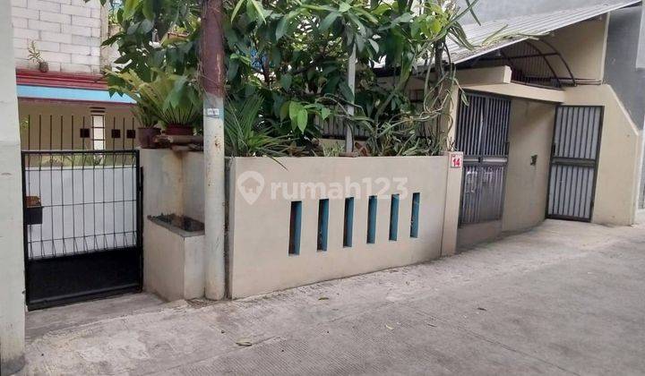 Rumah 2Lantai Bagus Asri Murah di Komplek Gandaria Jagakarsa Jakarta Sel 1