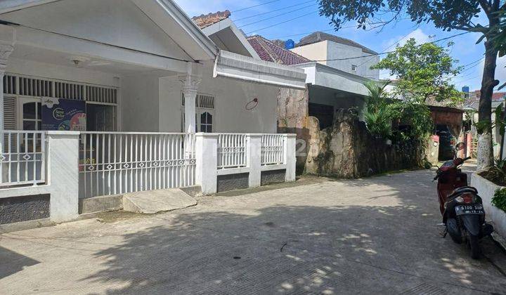 Rumah 1, 5 Lantai Bagus Murah  di Gandaria Jagakarsa Jakarta tim 2