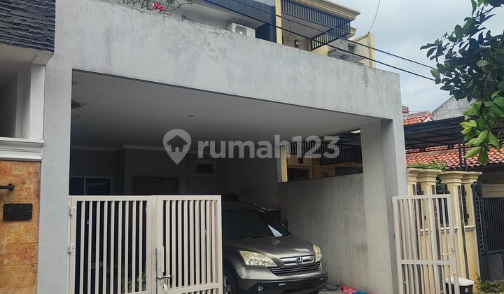 Rumah 2Lantai Bagus Asri di Kav Marinir Pondok Kelapa Jakarta Tim Rumah 2Lantai Bagus Asri di Kav Marinir Pondok Kelapa Jakarta Tim
