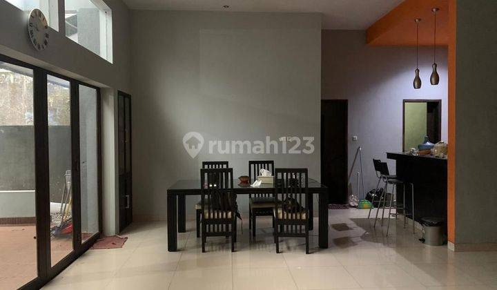 Jual Murah Rumah di Awiligar SHM 1,5 Lantai Adem Banget 1