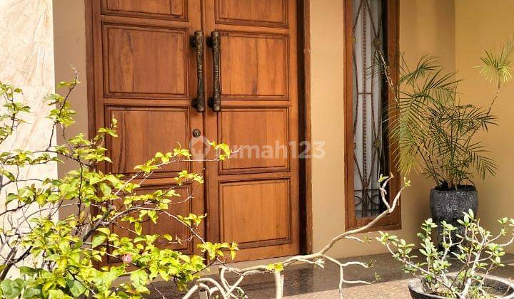 Disewakan Rumah Cantik Akses Strategis Di Bintaro 1