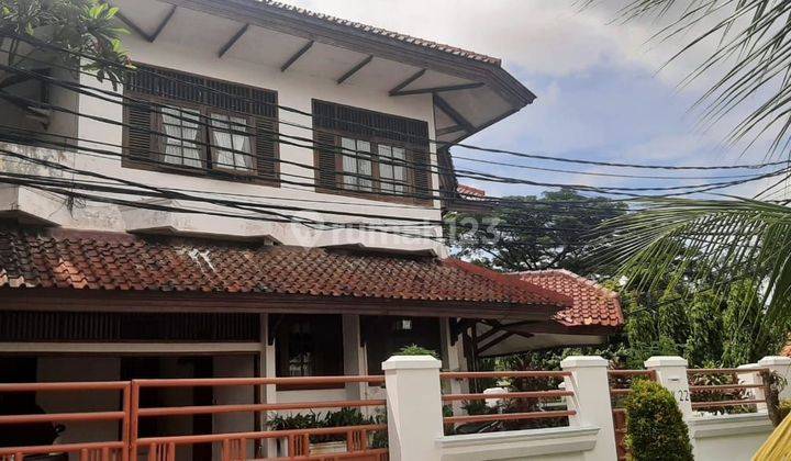 Di jual rumah 2 Lantai di Camar bintaro 1